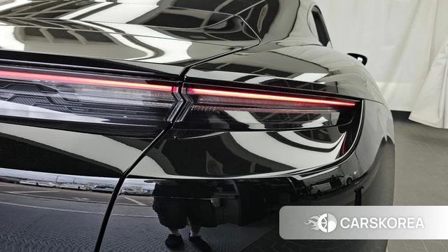 Porsche Taycan id 4585498 из Кореи 15