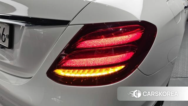 Mercedes-Benz E-Class W213 id 4345195 из Кореи 15