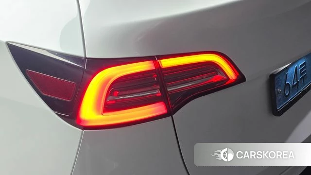 Tesla Model Y id 4635383 из Кореи 15