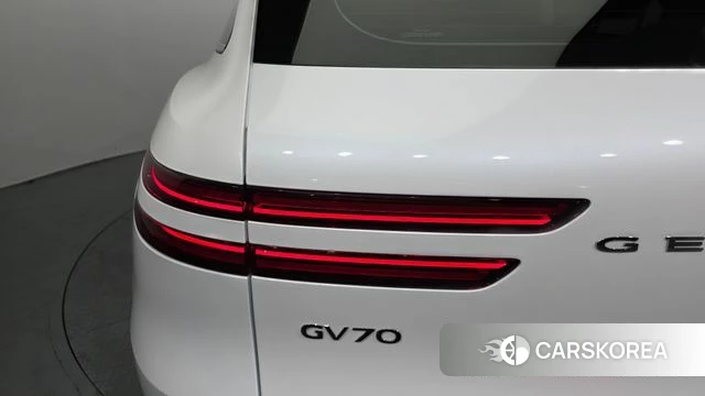 Genesis GV70 id 4744985 из Кореи 15