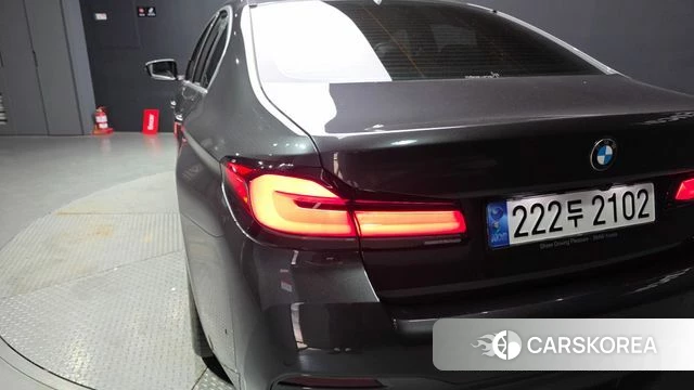 BMW 5 Series (G30) id 4401257 из Кореи 15