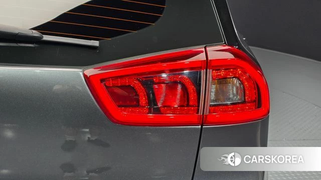 Kia Niro id 4477622 из Кореи 15