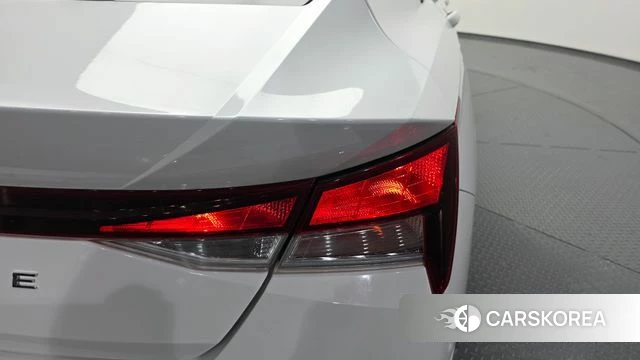 Hyundai Avante Hybrid (CN7) id 4202395 из Кореи 15