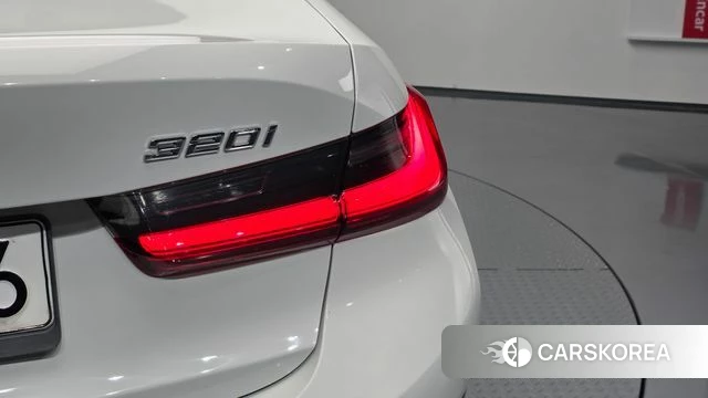BMW 3 Series (G20) id 4594528 из Кореи 15