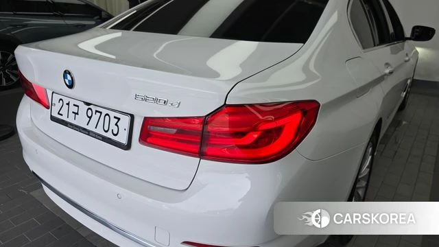 BMW 5 Series (G30) id 4520854 из Кореи 15