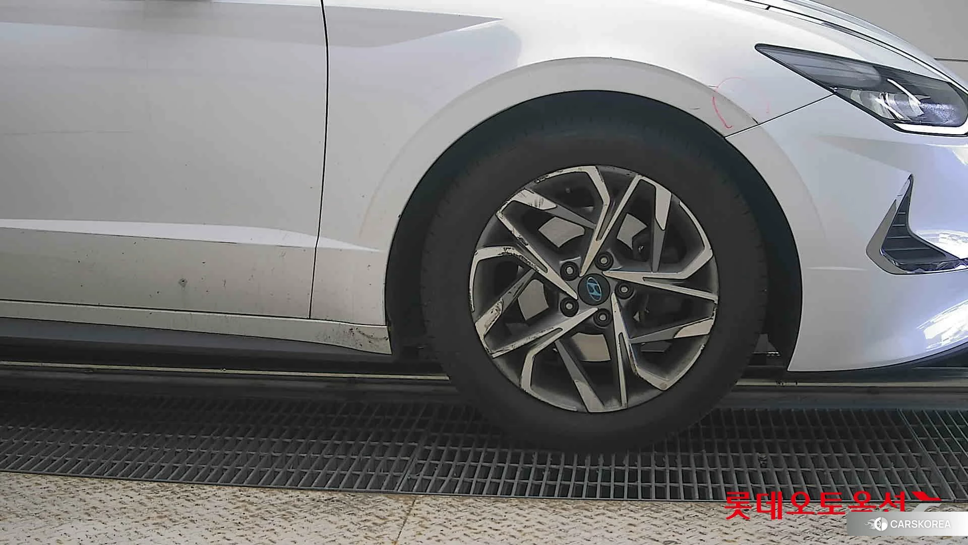 Hyundai Sonata id 4498368 из Кореи 15