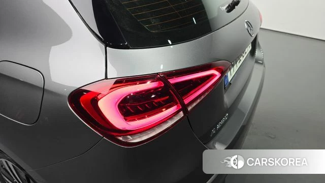 Mercedes-Benz A-Class W177 id 4293823 из Кореи 15