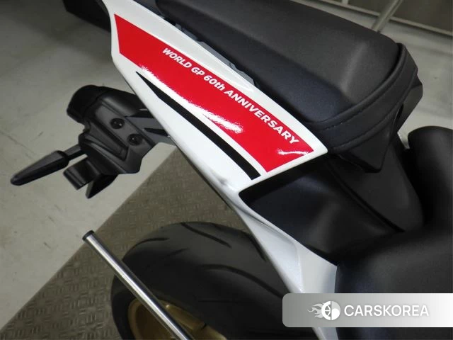Yamaha YZF-R7 id 3945340 из Японии 15