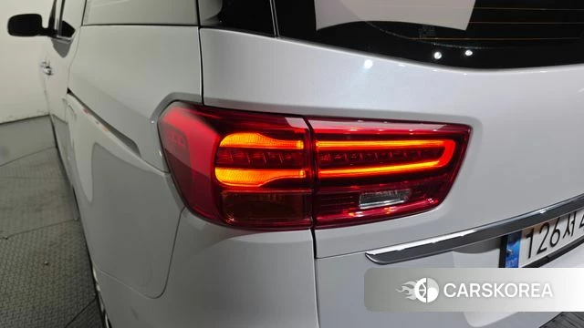 Kia The New Carnival id 4233117 из Кореи 15