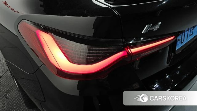 BMW i4 id 4280184 из Кореи 15