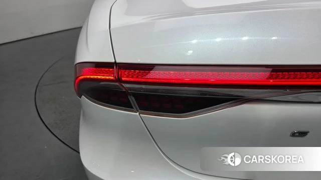 Hyundai The New Grandeur IG Hybrid id 4536057 из Кореи 15
