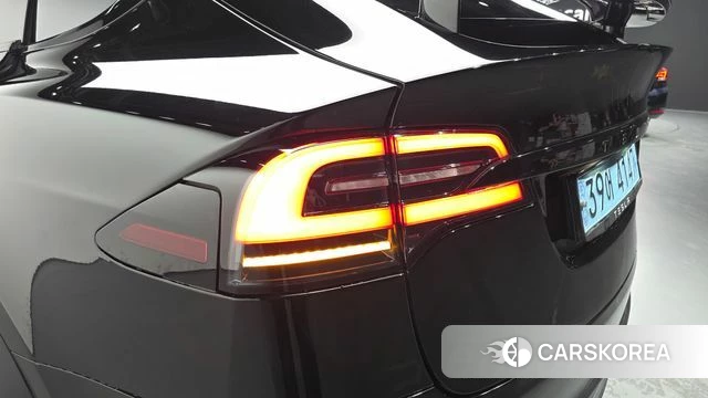 Tesla Model X id 4591575 из Кореи 15