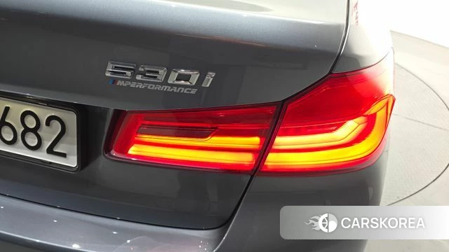 BMW 5 Series (G30) id 4447179 из Кореи 15