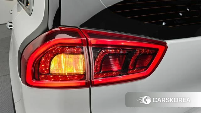 Kia Niro id 4411340 из Кореи 15