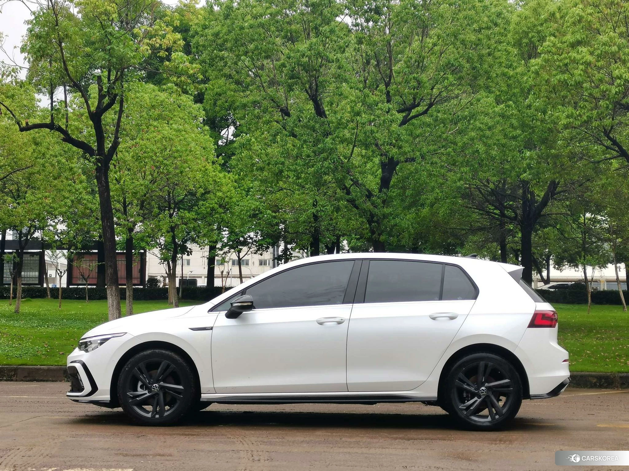 Volkswagen Golf id 4487136 из Китая 15