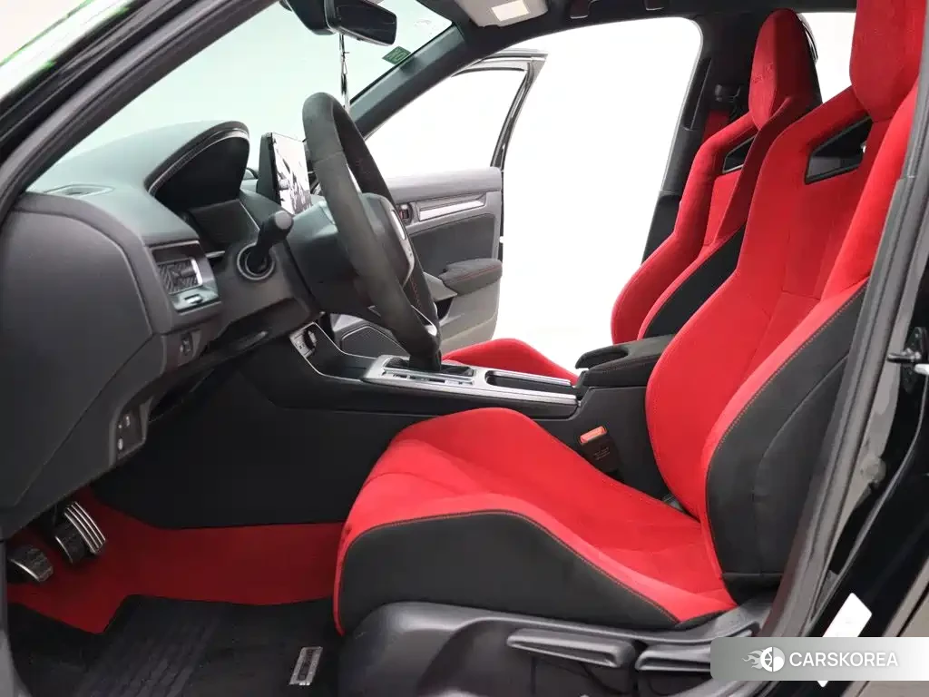 Honda Civic id 4686049 из Китая 15