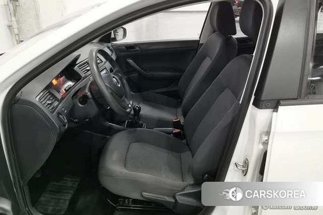 Volkswagen Santana id 4276229 из Китая 15
