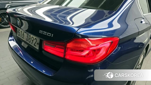 BMW 5 Series (G30) id 4397789 из Кореи 15