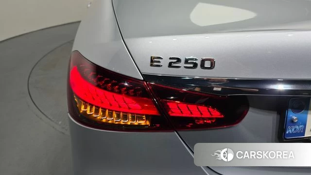 Mercedes-Benz E-Class W213 id 4707758 из Кореи 15