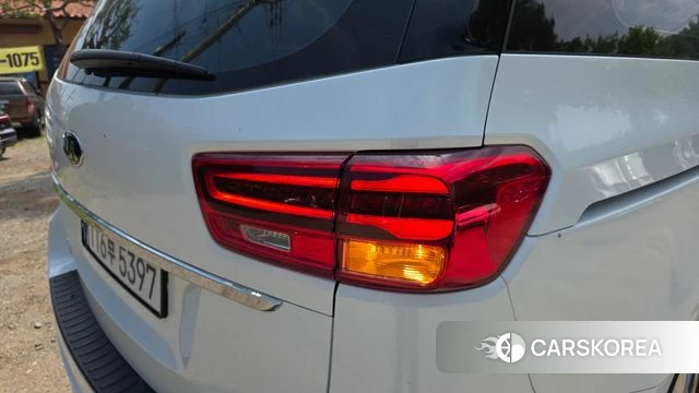 Kia The New Carnival id 4403388 из Кореи 15