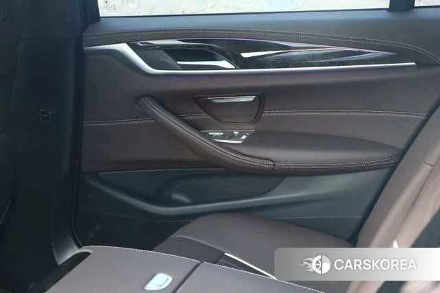 BMW 5 series id 4329219 из Китая 15