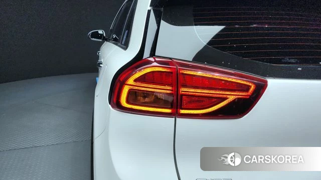Kia The New Niro id 4285503 из Кореи 15