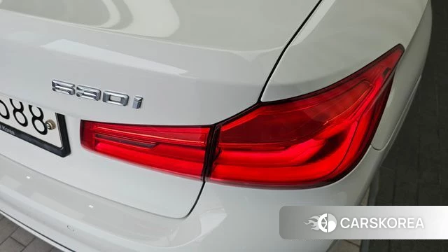 BMW 5 Series (G30) id 4378119 из Кореи 15