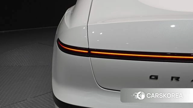 Hyundai Grandeur Hybrid (GN7) id 4904565 из Кореи 15