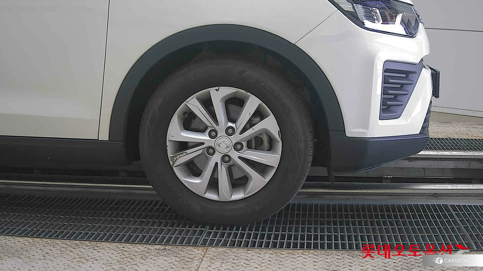 SsangYong Tivoli id 4419042 из Кореи 15