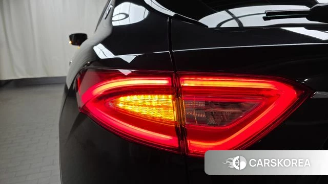 Maserati Levante id 4245276 из Кореи 15