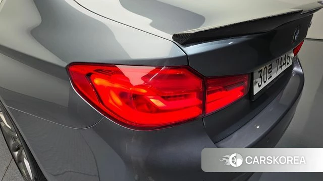 BMW 5 Series (G30) id 4233176 из Кореи 15