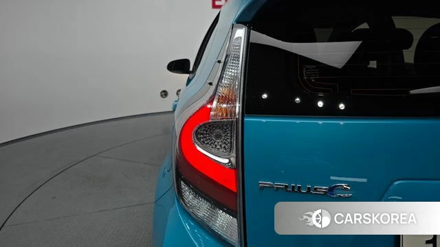 Toyota Prius C id 4390364 из Кореи 15