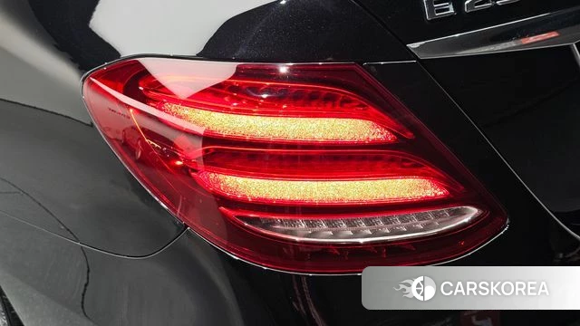 Mercedes-Benz E-Class W213 id 4581174 из Кореи 15