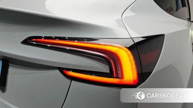 Tesla Model 3 id 4634934 из Кореи 15