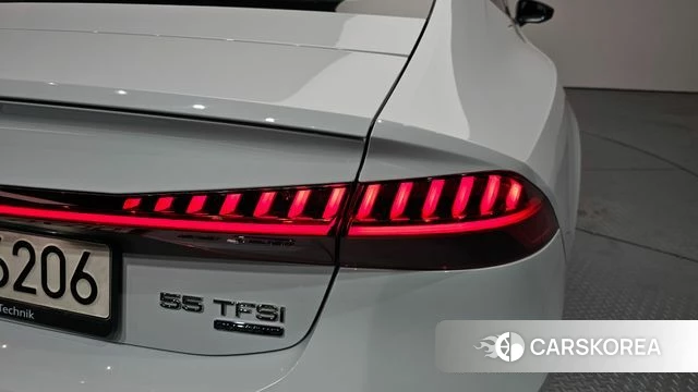Audi A7 (4K) id 4475996 из Кореи 15
