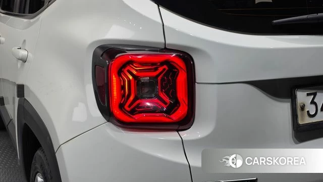 Jeep Renegade id 4525370 из Кореи 15