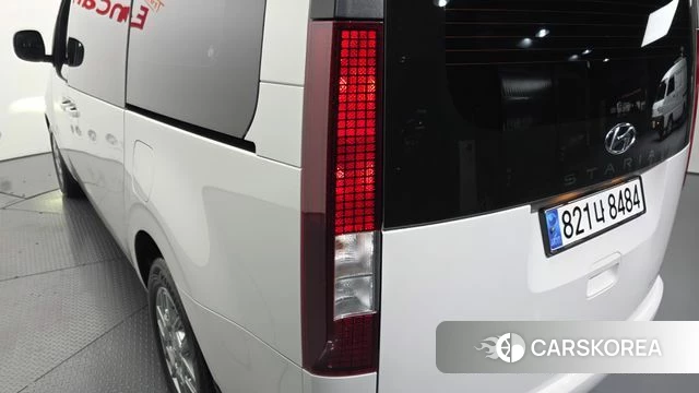 Hyundai Staria id 4302438 из Кореи 15