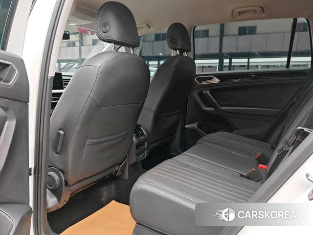 Volkswagen Tiguan L id 4271067 из Китая 15