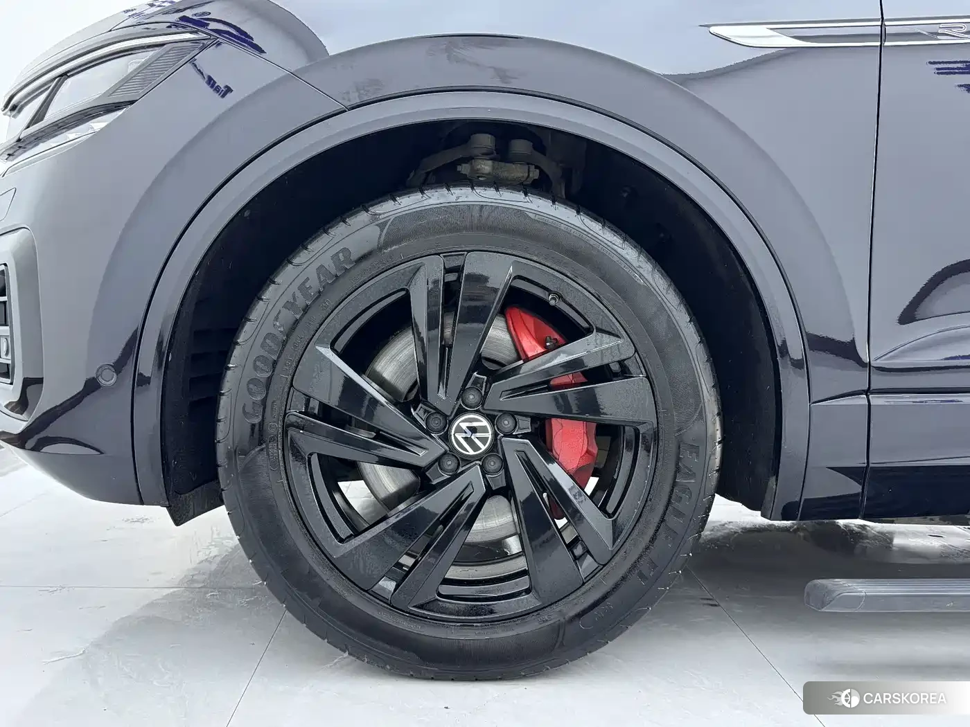 Volkswagen Touareg id 4539312 из Китая 15