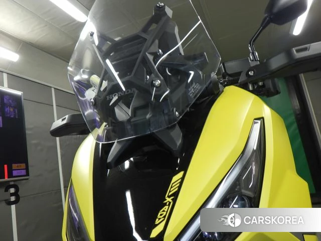 Honda X-ADV 750 id 3949794 из Японии 15