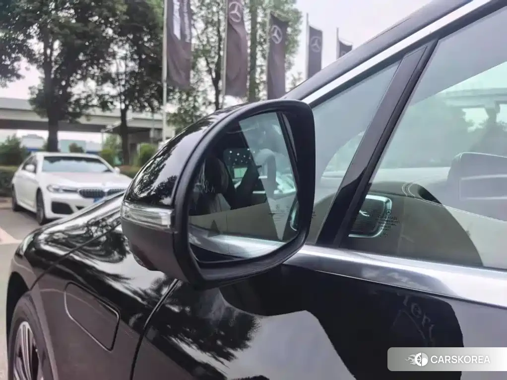 Mercedes-Benz EQE id 4628966 из Китая 15