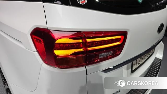 Kia The New Carnival id 4937100 из Кореи 15
