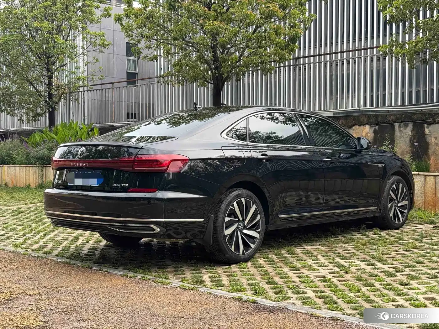 Volkswagen Passat id 4539216 из Китая 15