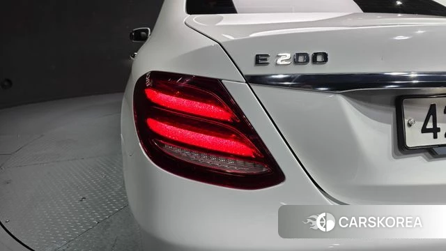 Mercedes-Benz E-Class W213 id 4563401 из Кореи 15