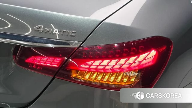 Mercedes-Benz E-Class W213 id 4650718 из Кореи 15