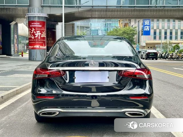 Mercedes-Benz E-class id 4222395 из Китая 15