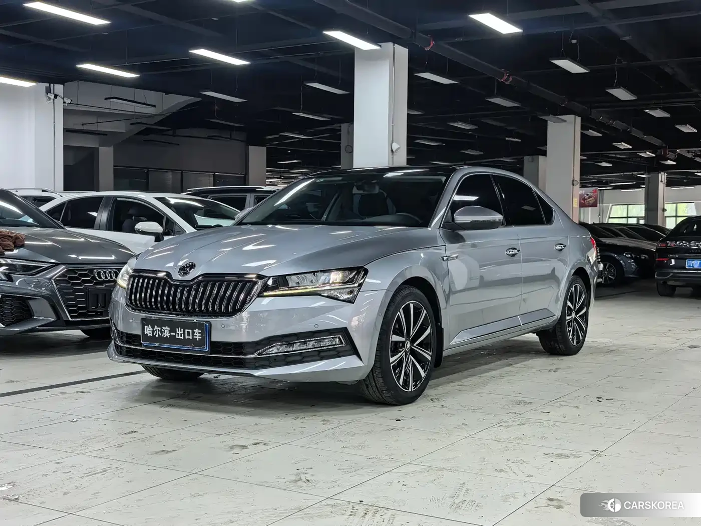 Skoda Superb id 4653951 из Китая 15