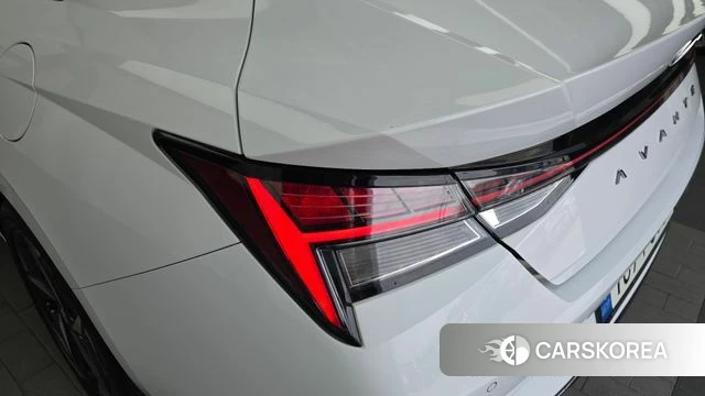 Hyundai Avante Hybrid (CN7) id 4542644 из Кореи 15