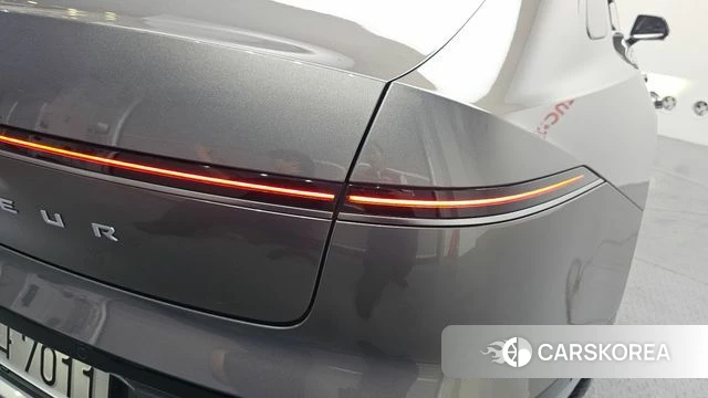 Hyundai Grandeur Hybrid (GN7) id 4400459 из Кореи 15