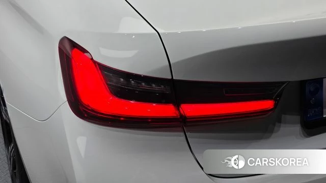 BMW 3 Series (G20) id 4691877 из Кореи 15